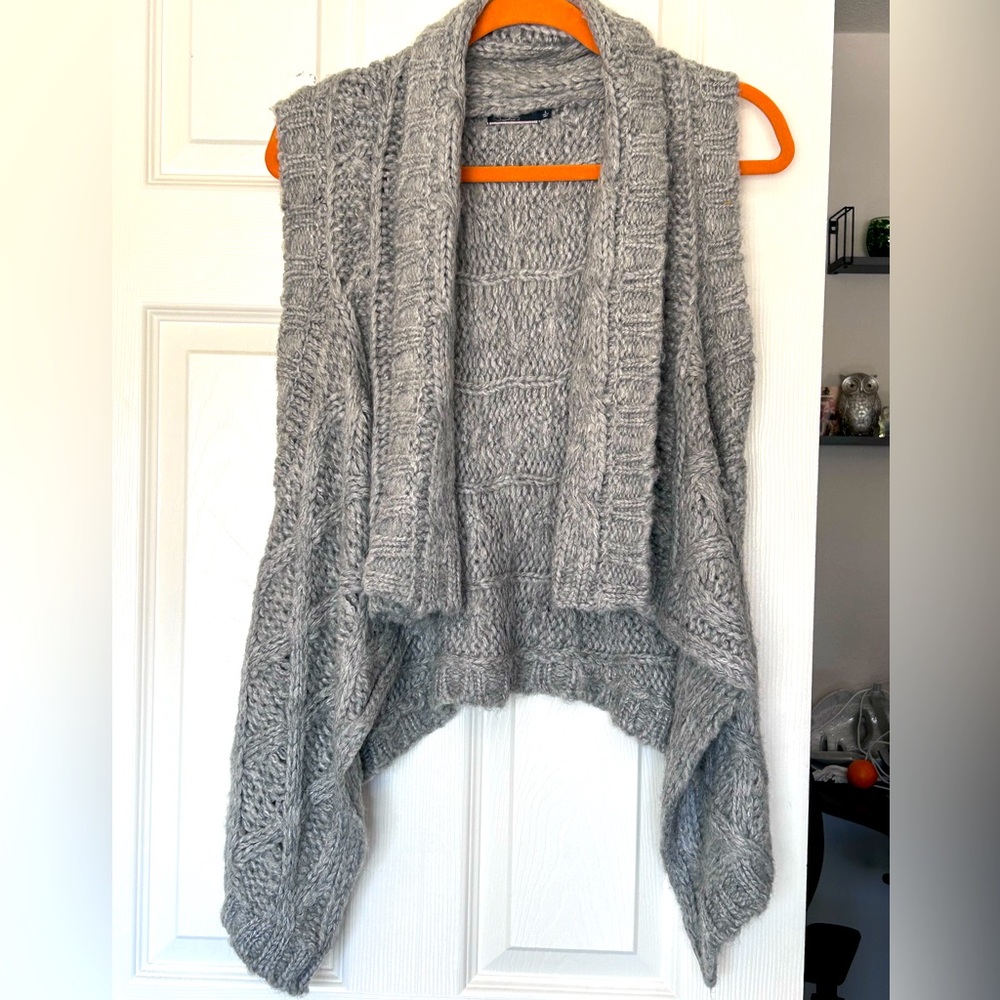NWOT Beautiful Handmade Crotchet Sweater Vest